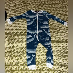 Milkbarn whale pajamas size 12-18 months
